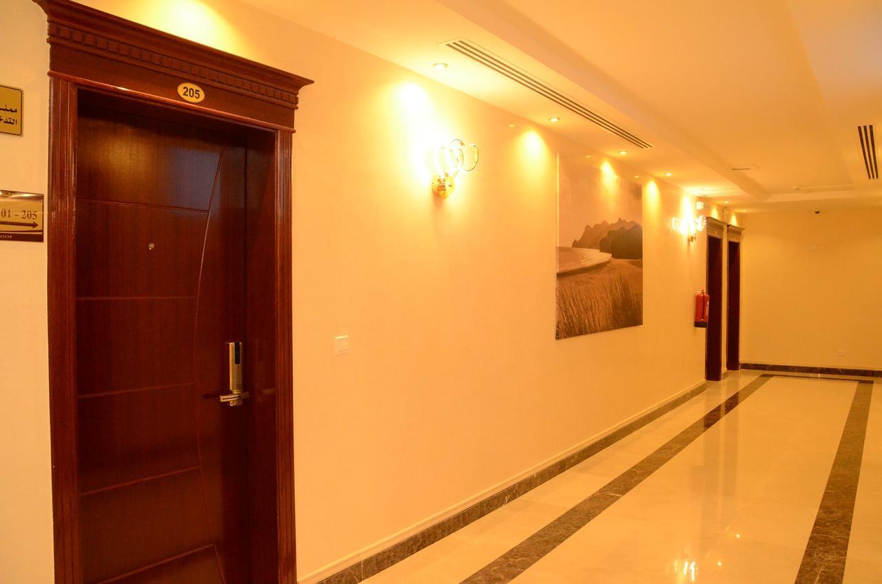 Abat Suites Riyadh Exterior photo